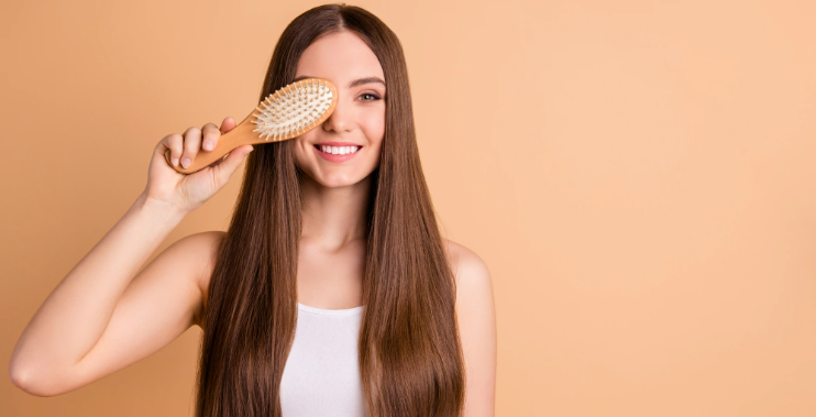Saçlarınızı Besleyerek Güçlendirin: Saç Vitamini Nasıl Kullanılır?