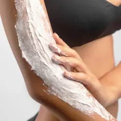 Luv it! Glikolik Asit ve Pirinç Özlü Vücut Peelingi 250 ml - 3